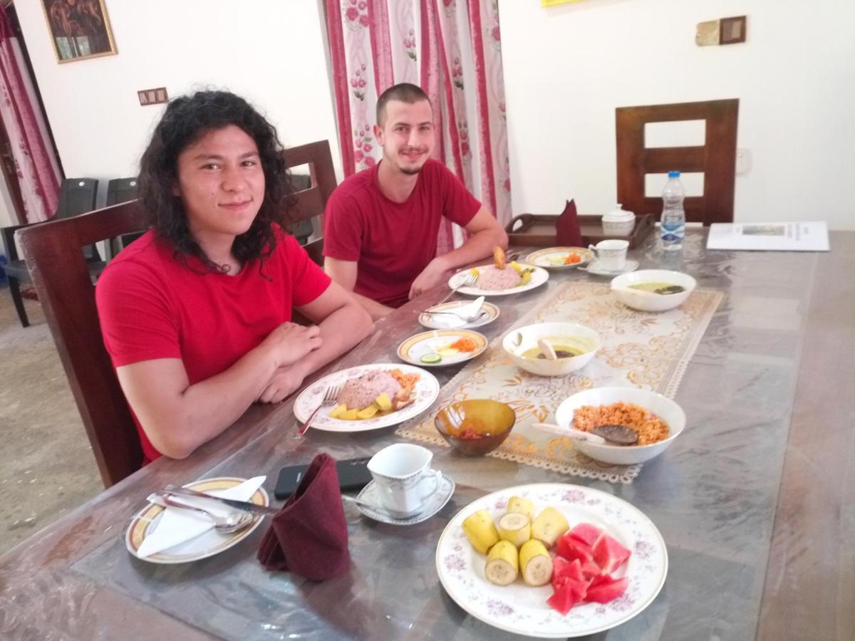 Silent Peacock Villa And Peacock Cafe Tangalle Ngoại thất bức ảnh